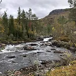 12 Person In Skare-by Traum * Skare (More og Romsdal)